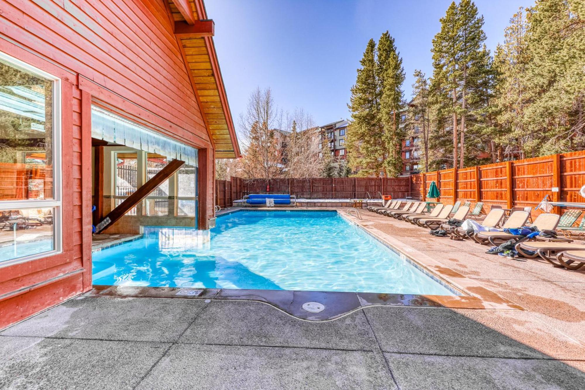 Basking In Breckenridge Brilliance Exterior photo